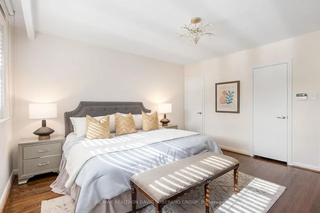 Additional image 19 of 122 Collinson Blvd