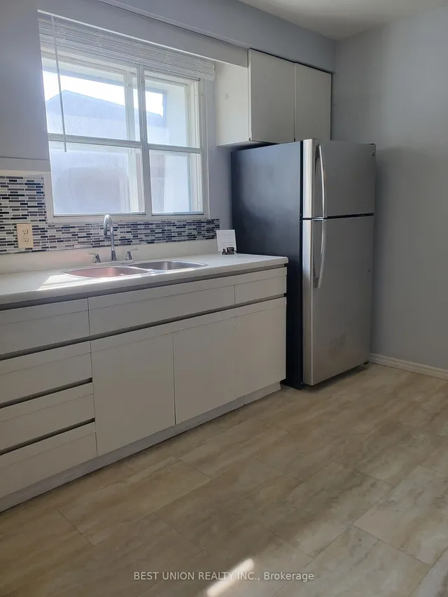 Additional image 11 of 200 Bridletowne Circ Unit 12