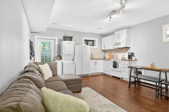 Additional image 30 of 10 Rexford Rd