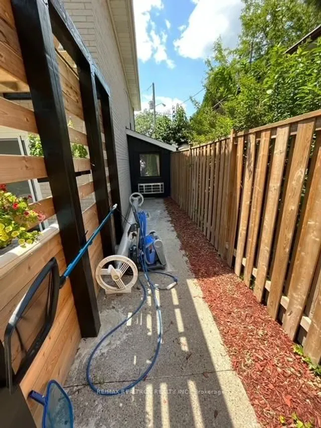 Additional image 44 of 9 Karen Rd