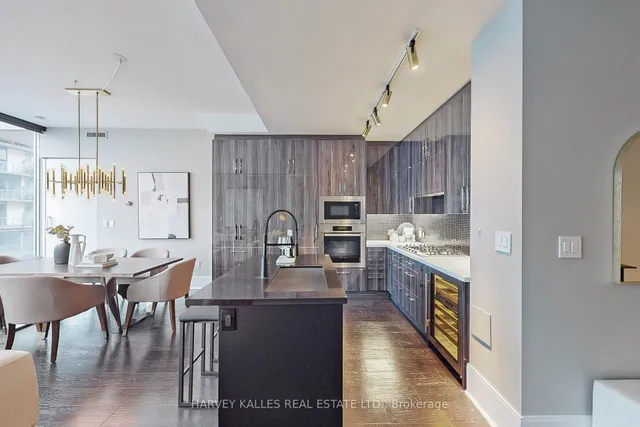 Additional image 17 of 29 Queens Quay Unit 813