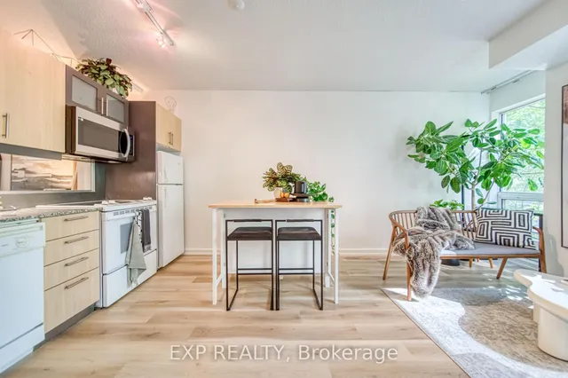 Additional image 10 of 350 Wellington St Unit M10