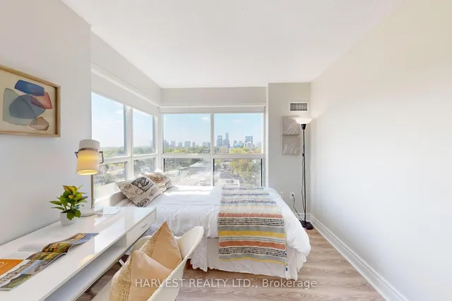 Additional image 31 of 1 Hycrest Ave Unit 607