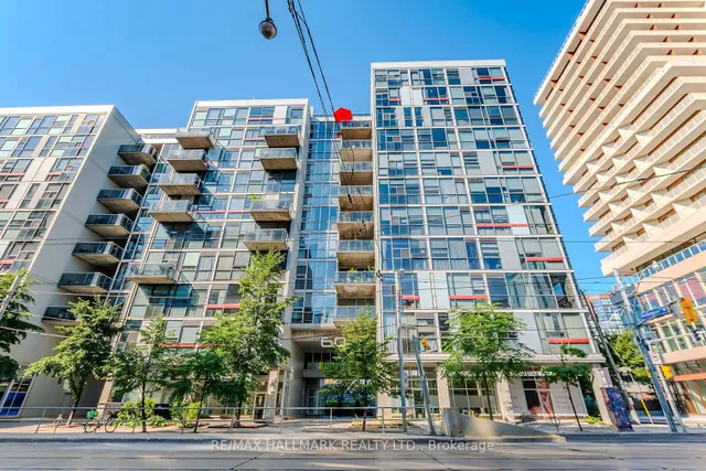 Additional image 40 of 60 Bathurst St Unit 910