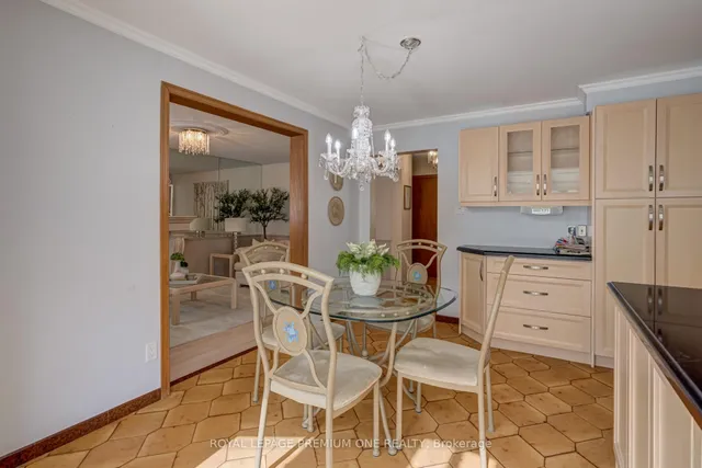 Additional image 14 of 41 Whitley Ave