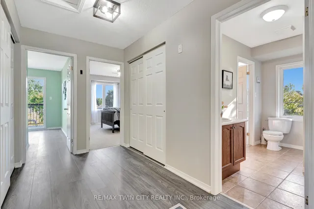 Additional image 33 of 45 Cedarhill Cres Unit 1D