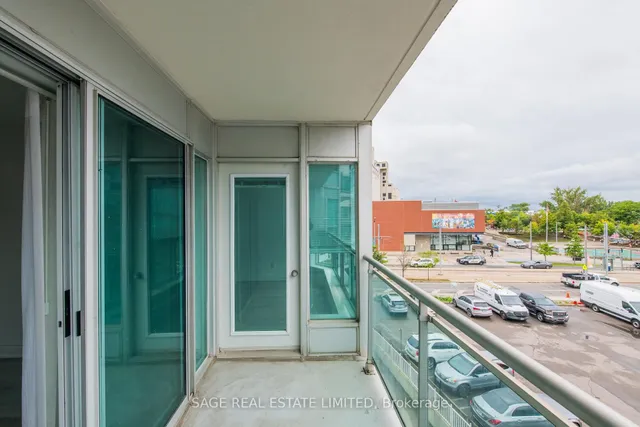 Additional image 26 of 600 Queens Quay Unit 531