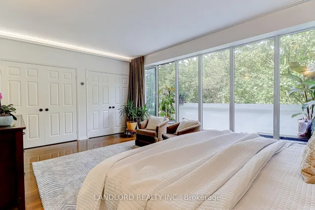 Additional image 20 of 360 Bloor St Unit 207