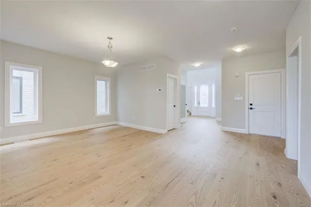 Additional image 33 of 329 Rivertrail Ave