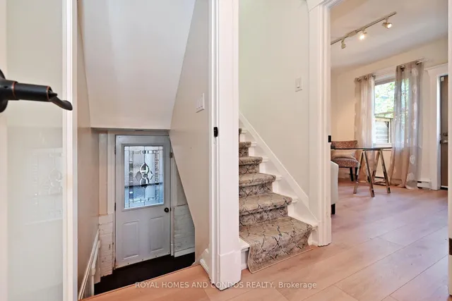 Additional image 42 of 38 Gates Ave