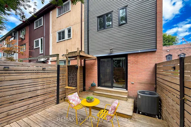 Additional image 31 of 242 Milan St