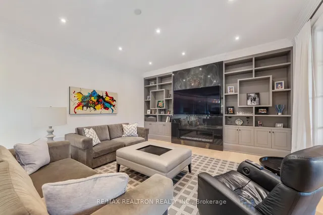 Additional image 18 of 20 Sunbeam Ave