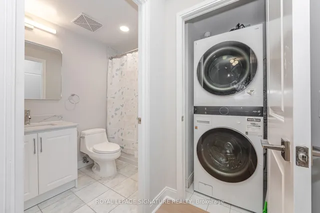 Additional image 18 of 38 The Esplanade Unit 1003