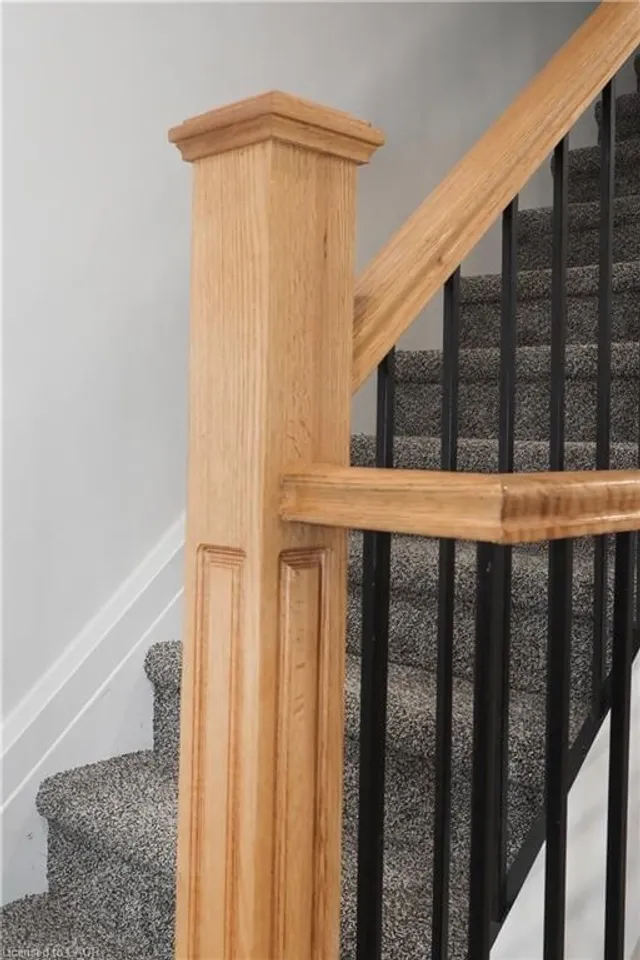 Additional image 23 of 50 Westmount Rd Unit 8