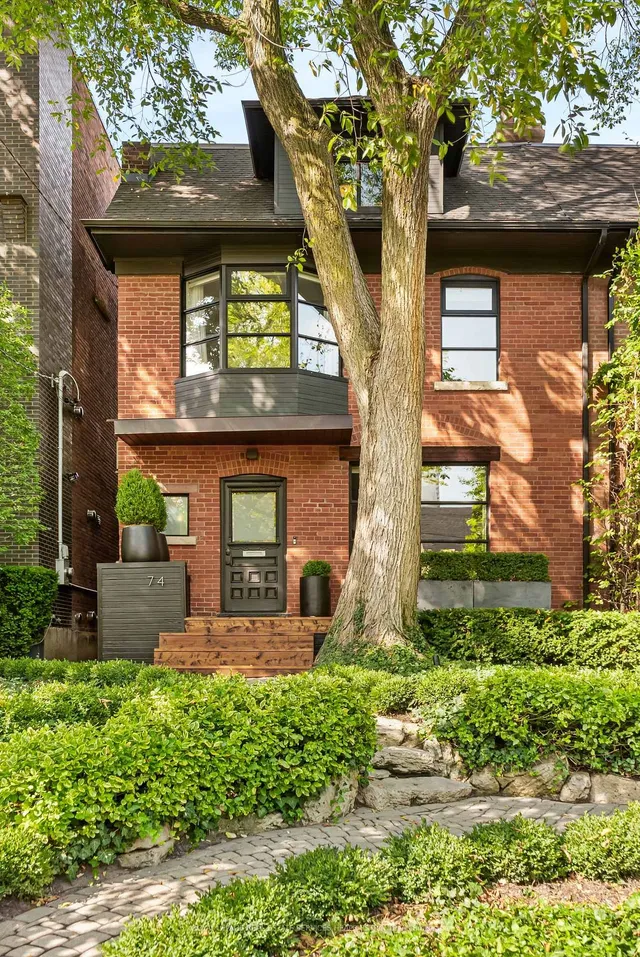 Additional image 3 of 74 Roxborough St