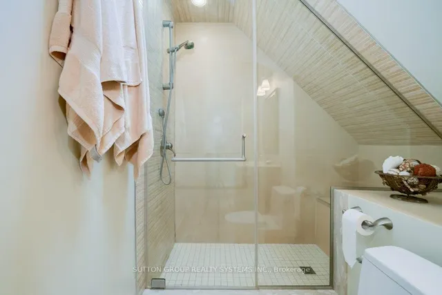 Additional image 31 of 101 Perry Cres