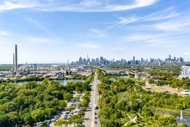 Additional image 33 of 9 Boardwalk Dr Unit PH5