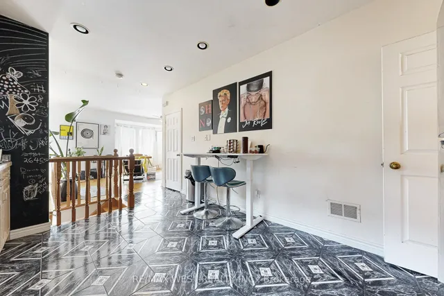 Additional image 24 of 52 Heydon Park Rd