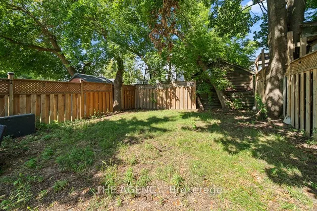 Additional image 23 of 26 Gatwick Ave