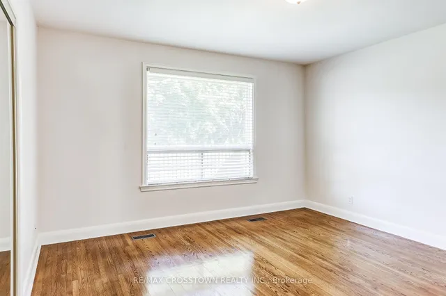 Additional image 22 of 38 Dignam Crt