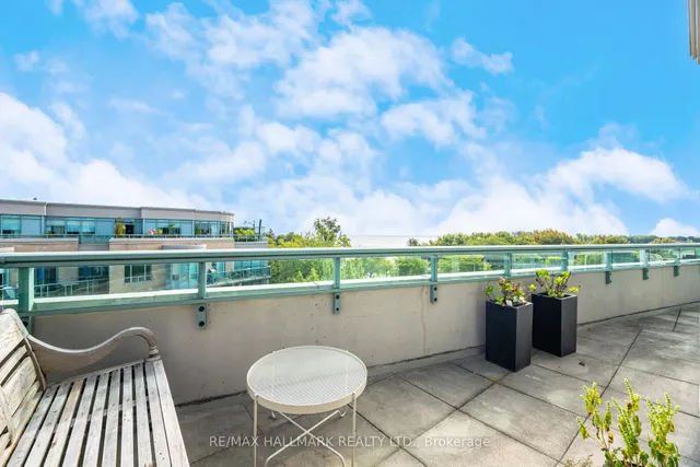 Additional image 17 of 9 Boardwalk Dr Unit PH5