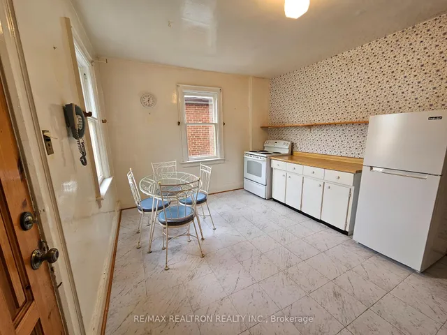 Additional image 11 of 30 Livingstone Ave