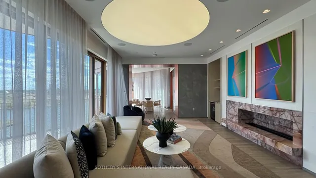 Additional image 41 of 155 Merchants' Wharf Unit 903