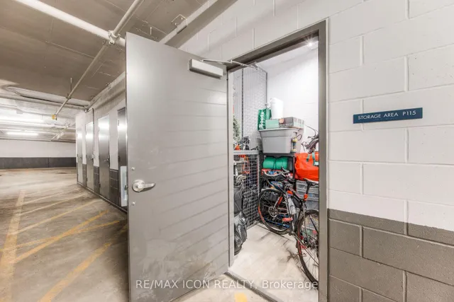 Additional image 36 of 399 Queen St Unit 417