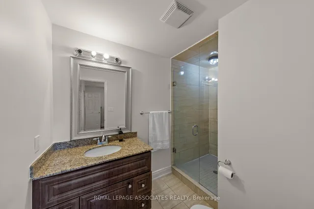 Additional image 27 of 47 Whiteway Crt