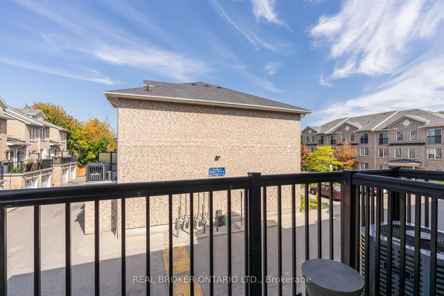 Additional image 20 of 35 Strangford Lane Unit 301