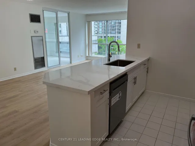 Additional image 26 of 10 Queens Quay Unit 607