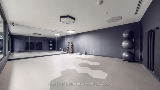 Additional image 42 of 28 Freeland St Unit 1802