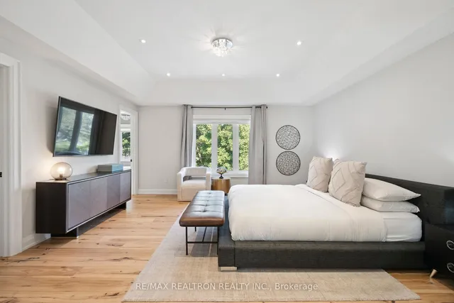 Additional image 20 of 28 Burwood Rd