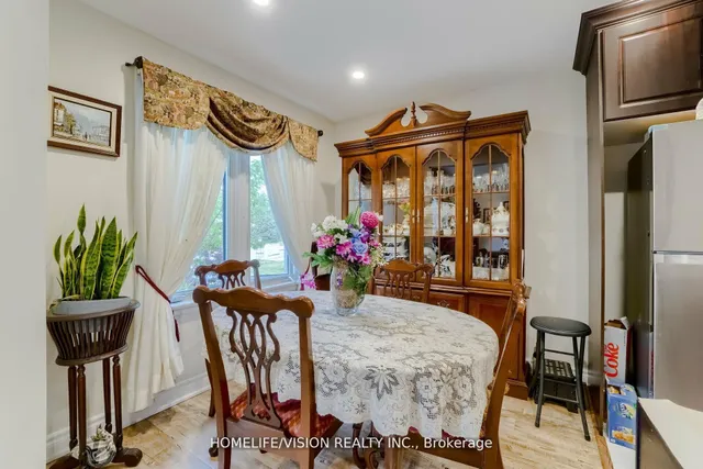 Additional image 39 of 44 Armitage Dr