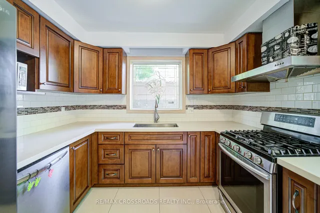 Additional image 8 of 41 Huntsmill Blvd