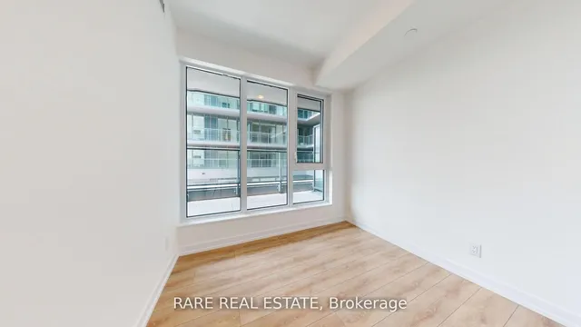 Additional image 14 of 500 Dupont St Unit 417