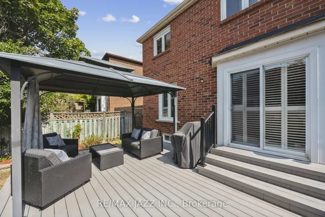 Additional image 42 of 14 Grover Dr