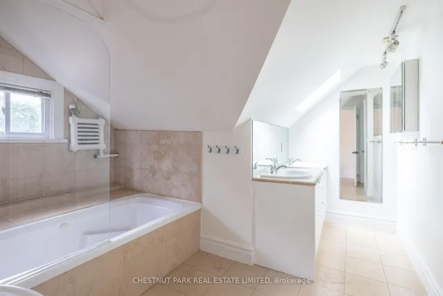 Additional image 21 of 4 Maple Ave