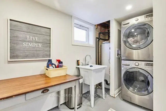 Additional image 30 of 35 Glen Muir Dr