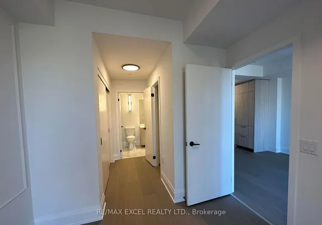 Additional image 6 of 123 Portland St Unit 1203