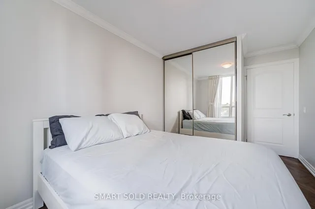 Additional image 34 of 7 Bishop Ave Unit 516