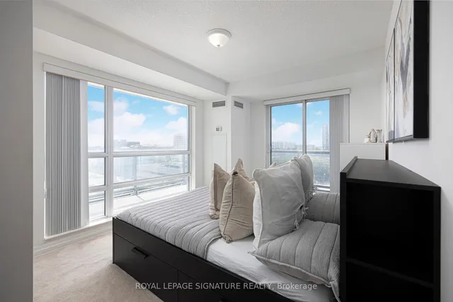 Additional image 13 of 30 Herons Hill Way Unit 711