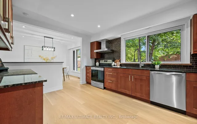 Additional image 13 of 17 Fleetwell Crt