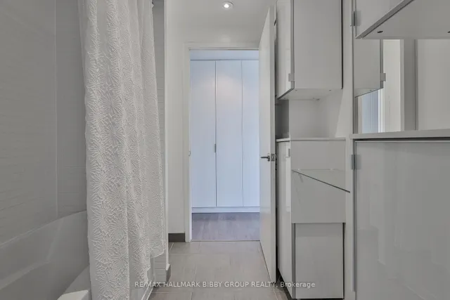 Additional image 26 of 110 Charles St Unit 2904