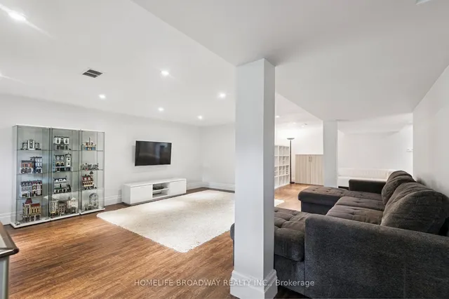 Additional image 29 of 17 Jill Cres