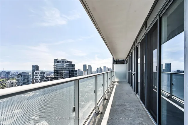 Additional image 25 of 7 Grenville St Unit 3807