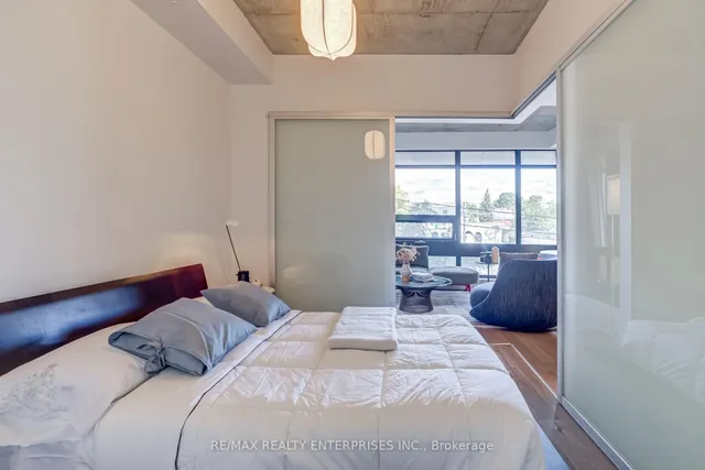 Additional image 18 of 1239 Dundas St Unit 204