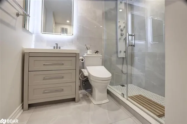 Additional image 27 of 600 Queens Quay Unit 633