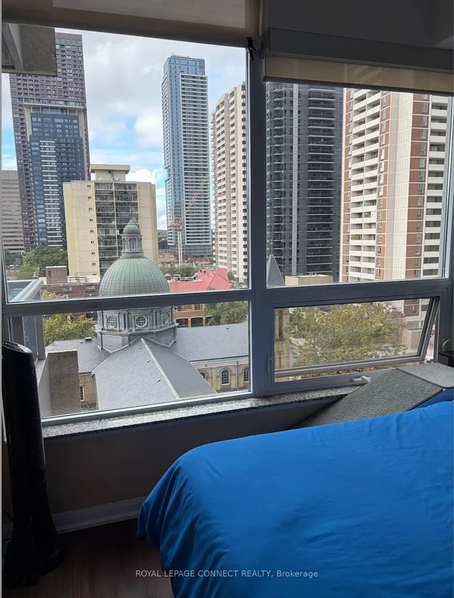 Additional image 23 of 500 Sherbourne St Unit 812