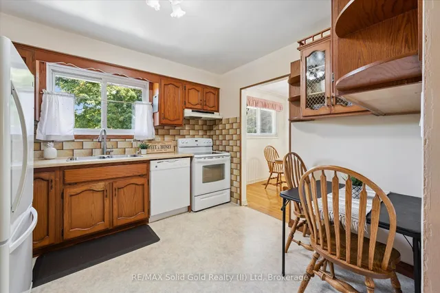 Additional image 13 of 32 Lambert Pl